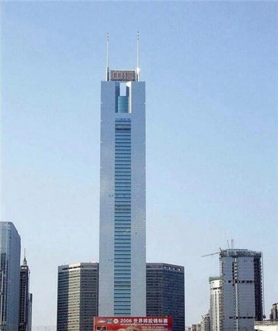 深圳国贸95场:释放压力,尽享奢华 深圳国贸95场:释放压力,尽享奢华